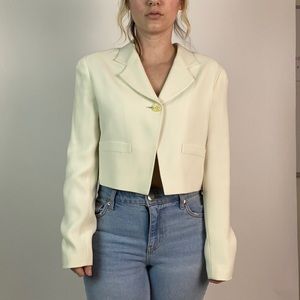Cropped Cream blazer